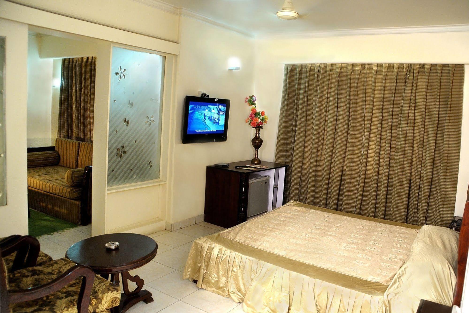 Hotel Ganga Ratan Agra  Exterior foto